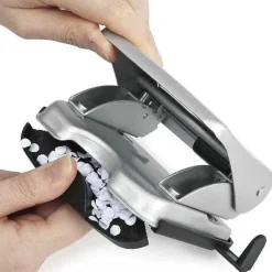Clearance RETIF Perforateur 825 M Tal Capacit 25 Feuilles 2 Trous Blanc